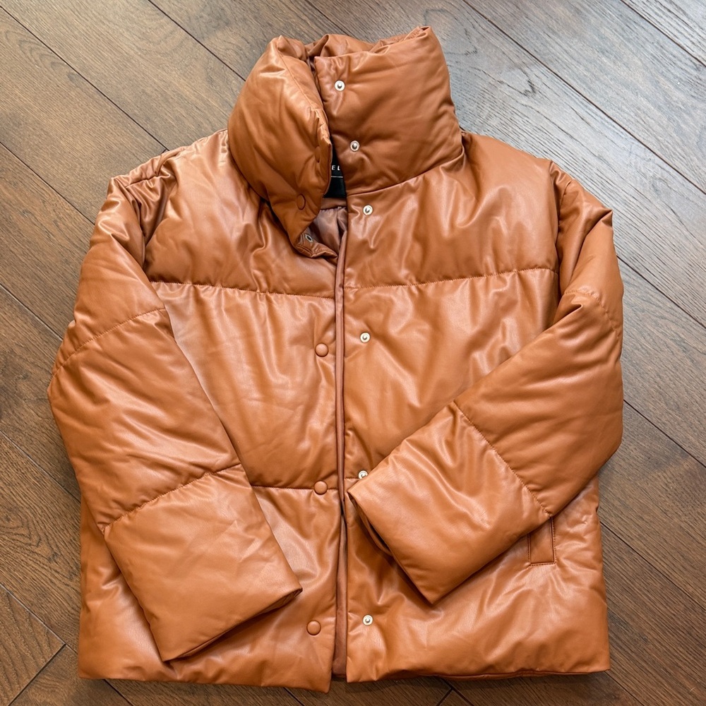 BAGATELLE Oversized Puffy Jacket in Brown Faux Leather Size Small C11-059 - Picture 2 of 8
